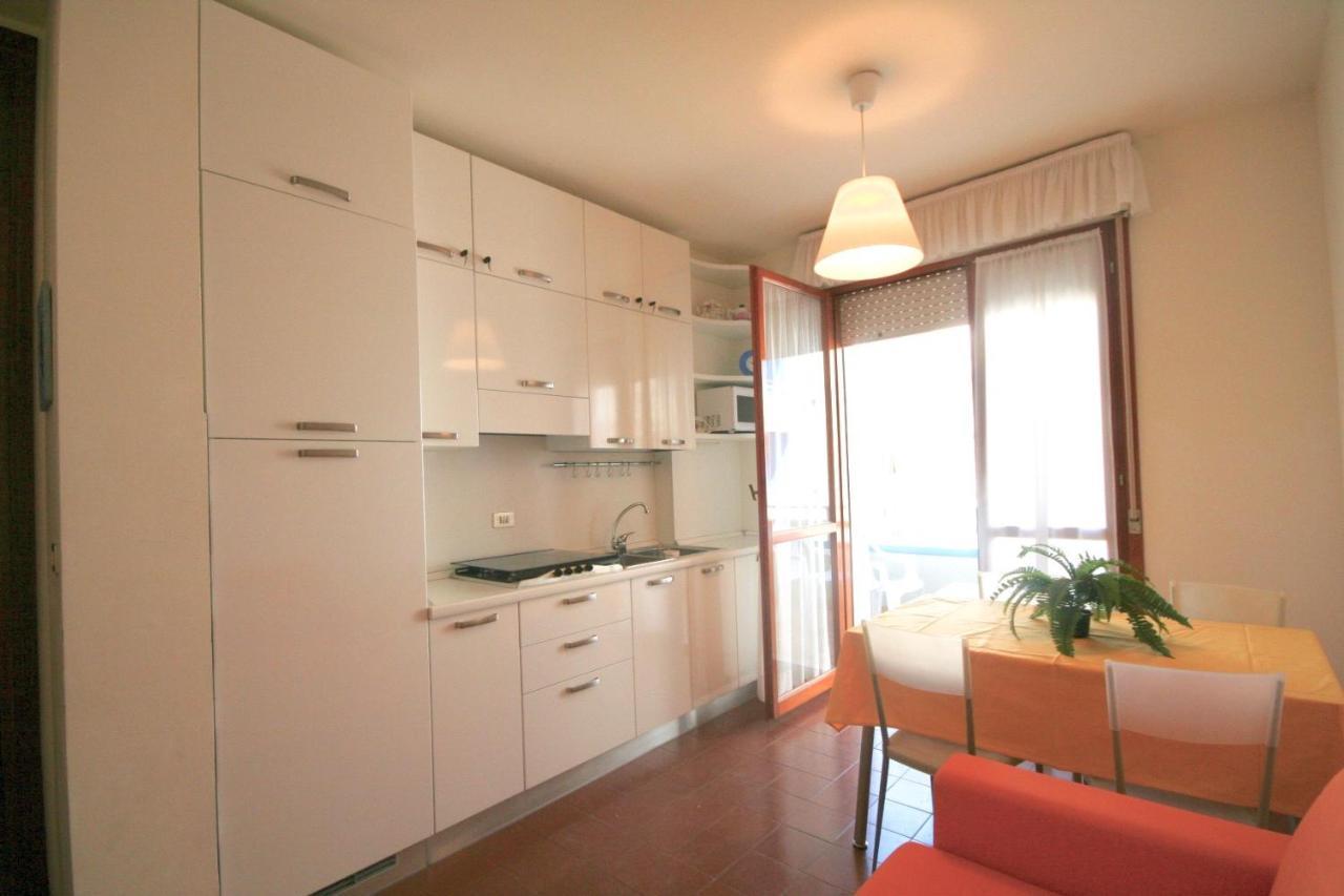 Ferienwohnung Ba- Althea - Piscina- Lignano Sabbiadoro Exterior foto